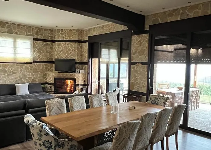 3 Hills Luxury * Trilofos
