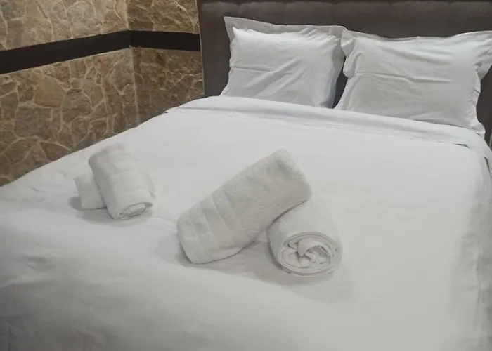 3 Hills Luxury * Trilofos